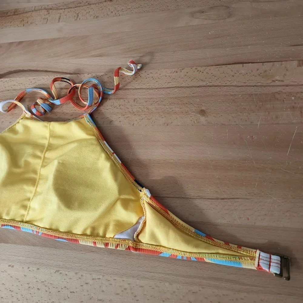 Hobie Swimsuit Halter Top High Neck Bikini Top Tropical Flower Hawaiian Print 14